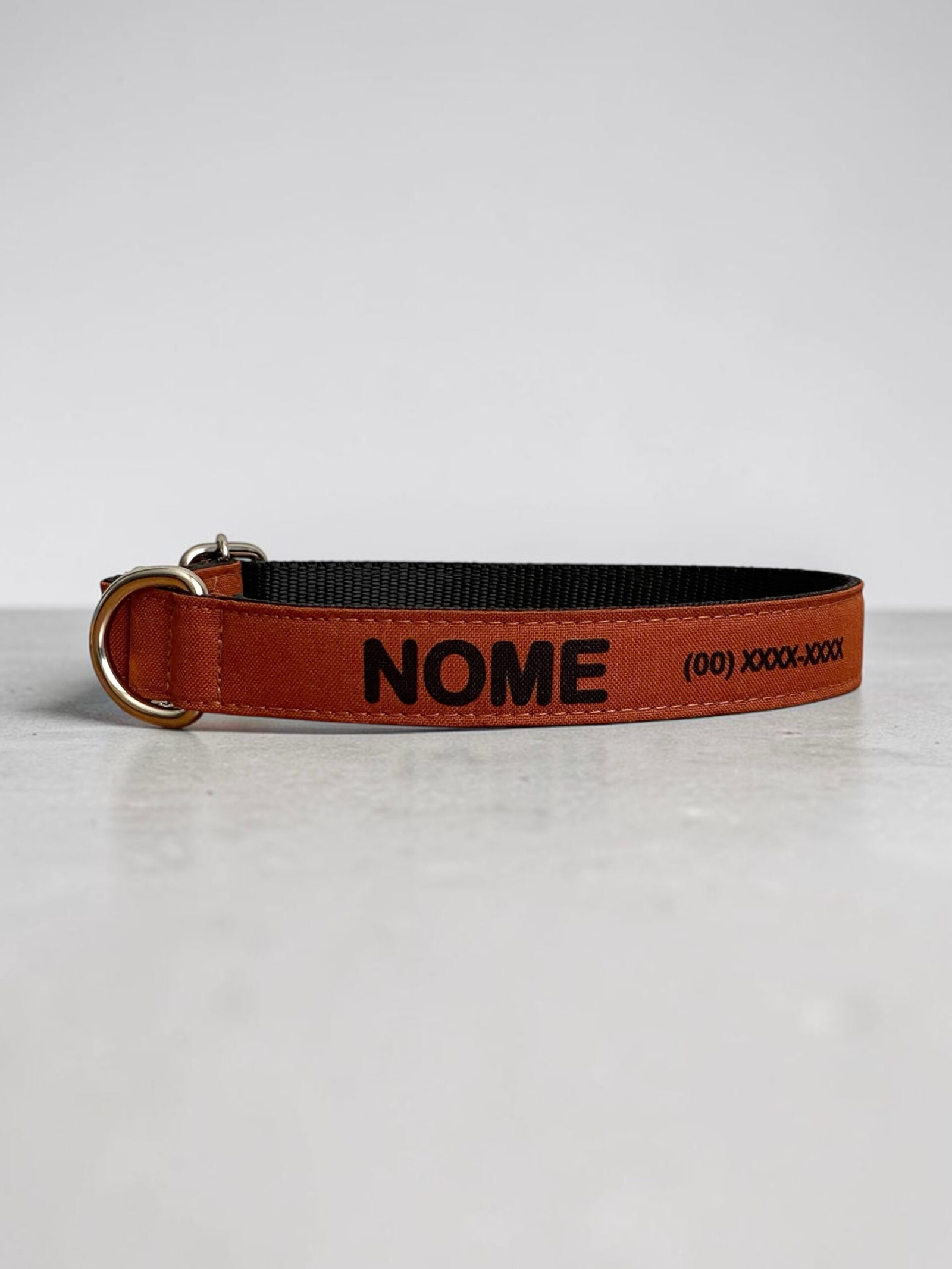 Photoroom_20260724_224746 Coleira Personalizada para Cachorro com Nome e Telefone – Cor Terracota - Imagem 1