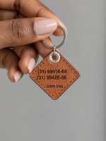 Tag de Identificação Pet em Couro Legítimo Personalizada | Oops´ dog - Imagem 2